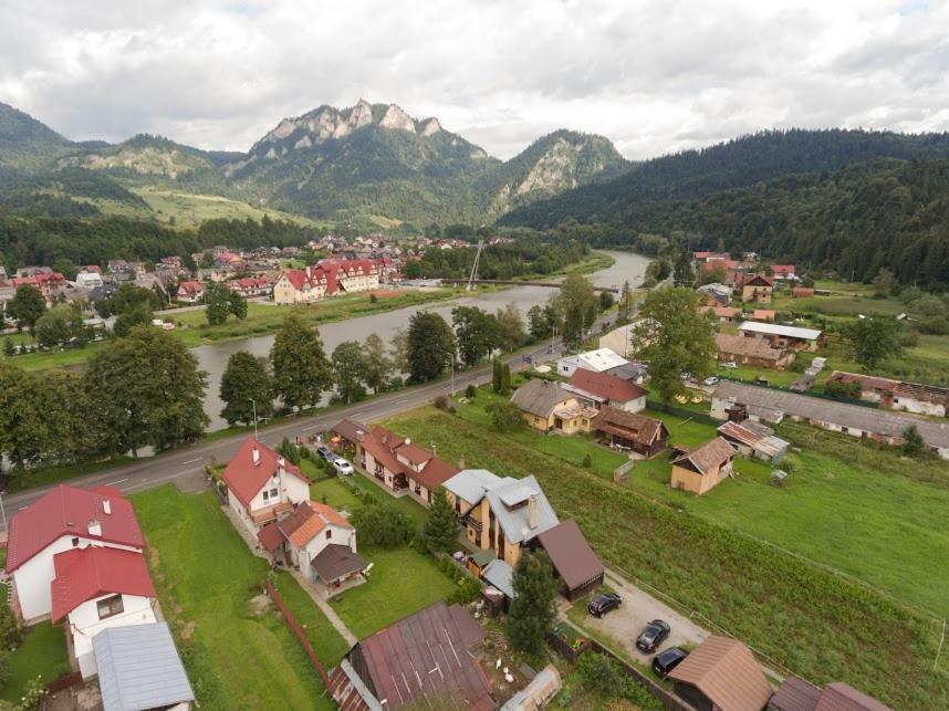 Penzión pod Troma Korunami Červený Kláštor Exterior foto